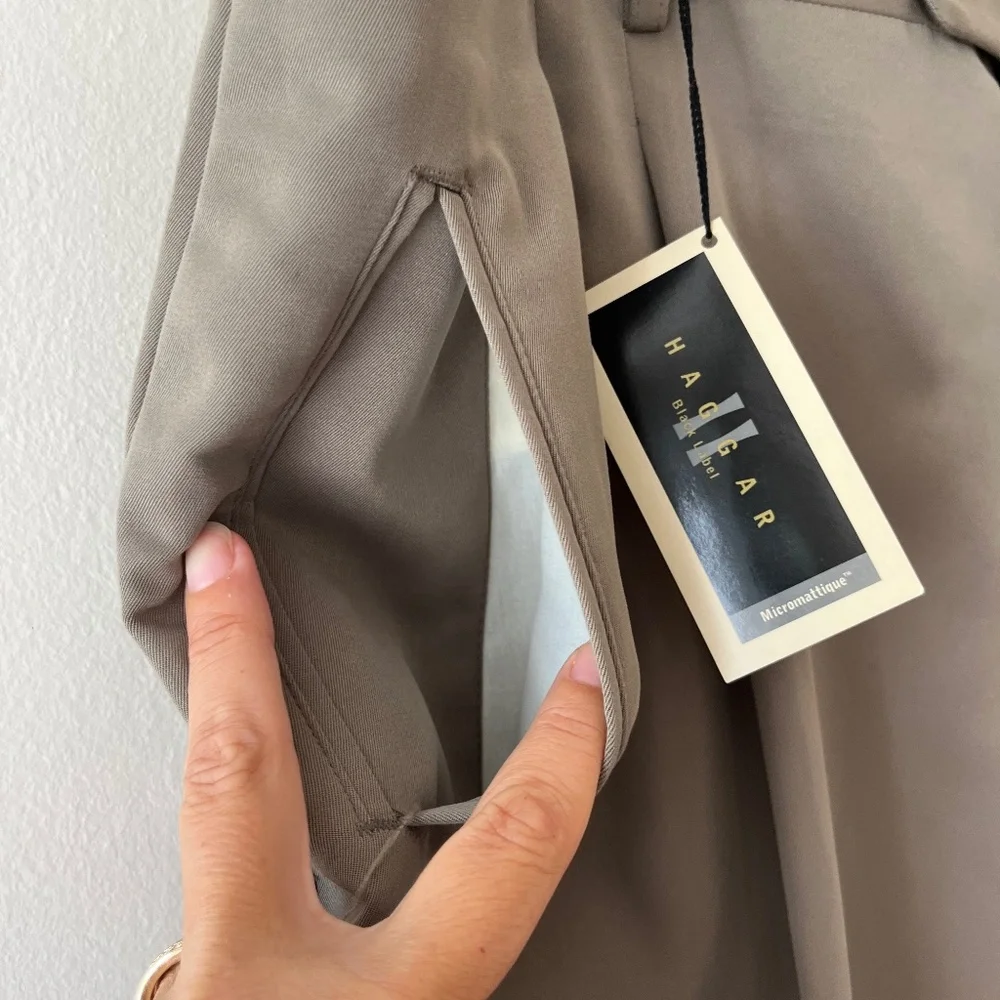 Haggar Sz 42W 30L Black Label Wrinkle Free Classic Fit Pockets Dress Khaki Pants